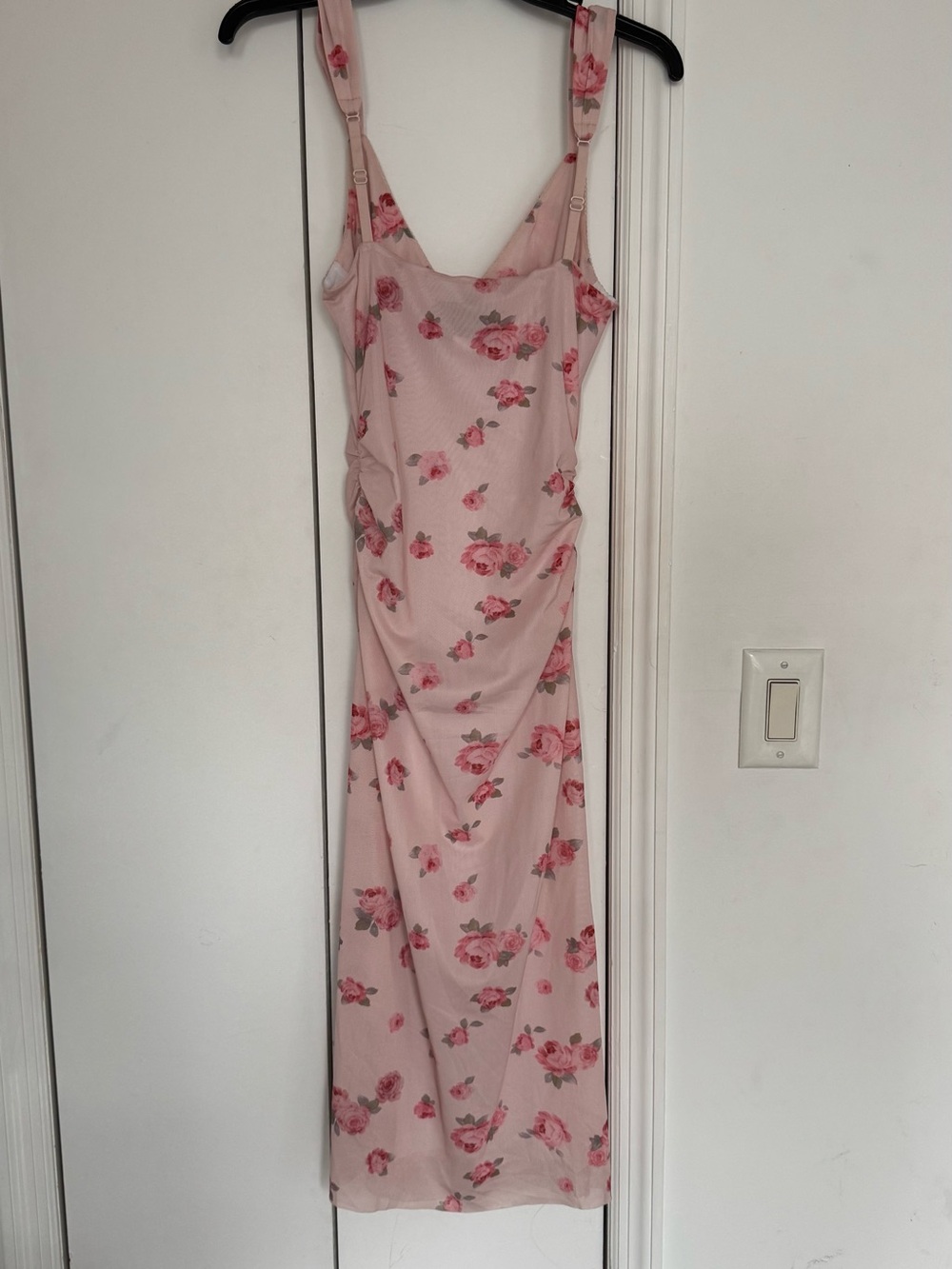 Mare Mare - Anthropologie Blush Pink Floral V-Neck Midi Dress - Picture 3 of 4